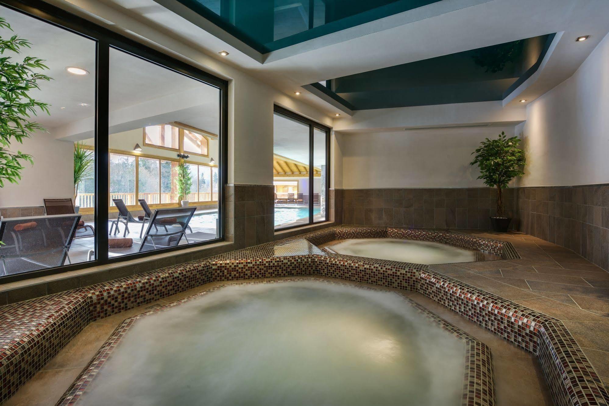 Cgh Residences And Spa Les Chalets De Leana Les Carroz d'Araches Exterior photo